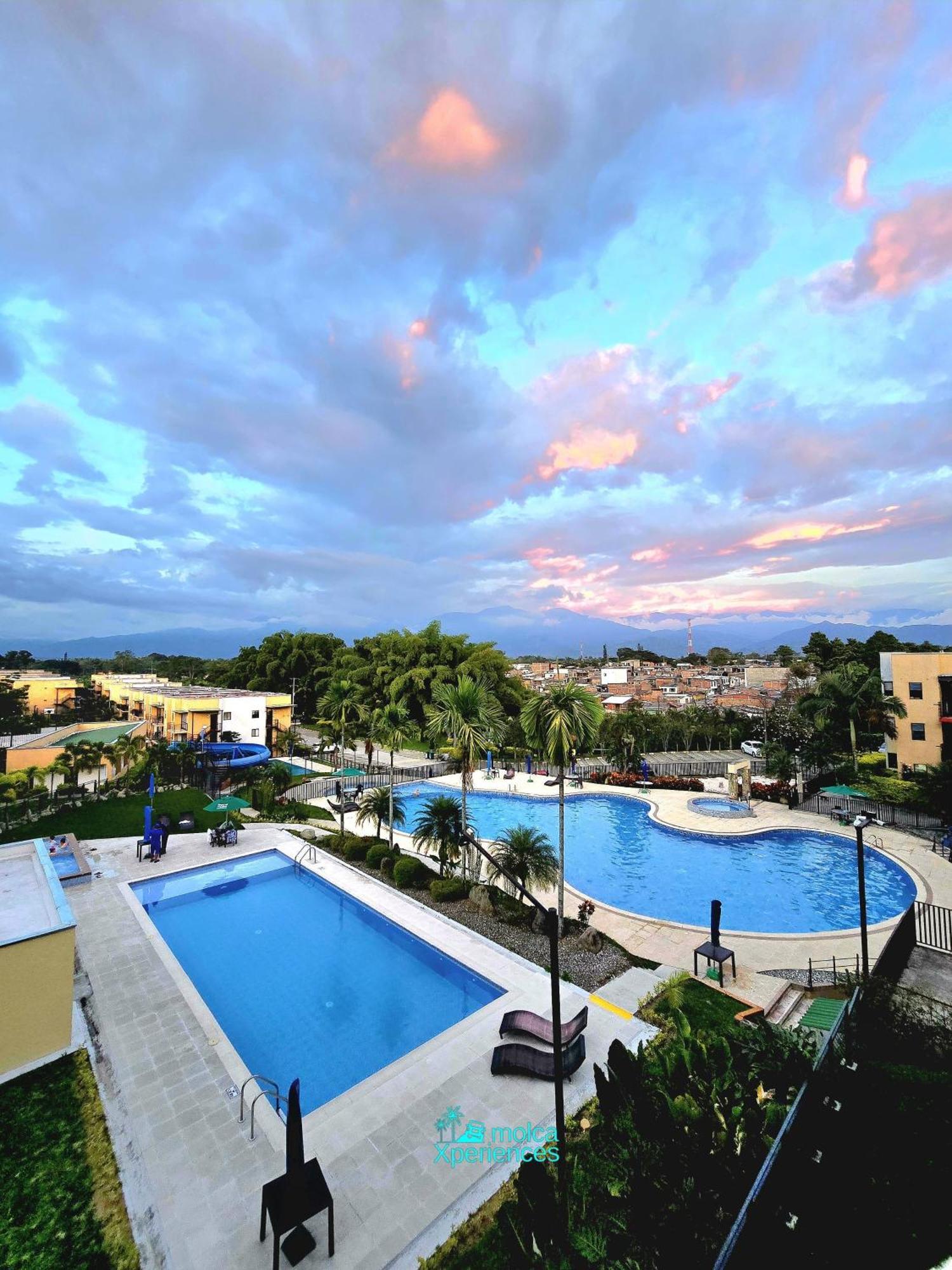 Apartamento Privado Vacacional A 5M Del Aeropuerto, 20 Minutos Del Parque Del Cafe Y Centro De Armenia Con 4 Piscinas, 3 Jacuzzi, Sauna By Molca Xperiences 2H Экстерьер фото